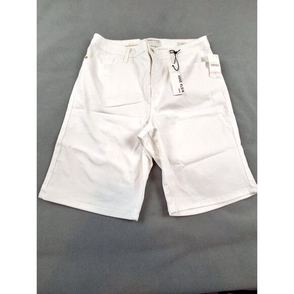 Anne Klein Women’s White Bermuda Shorts Size 10 NWT Pockets 4” Inseam - Picture 2 of 16